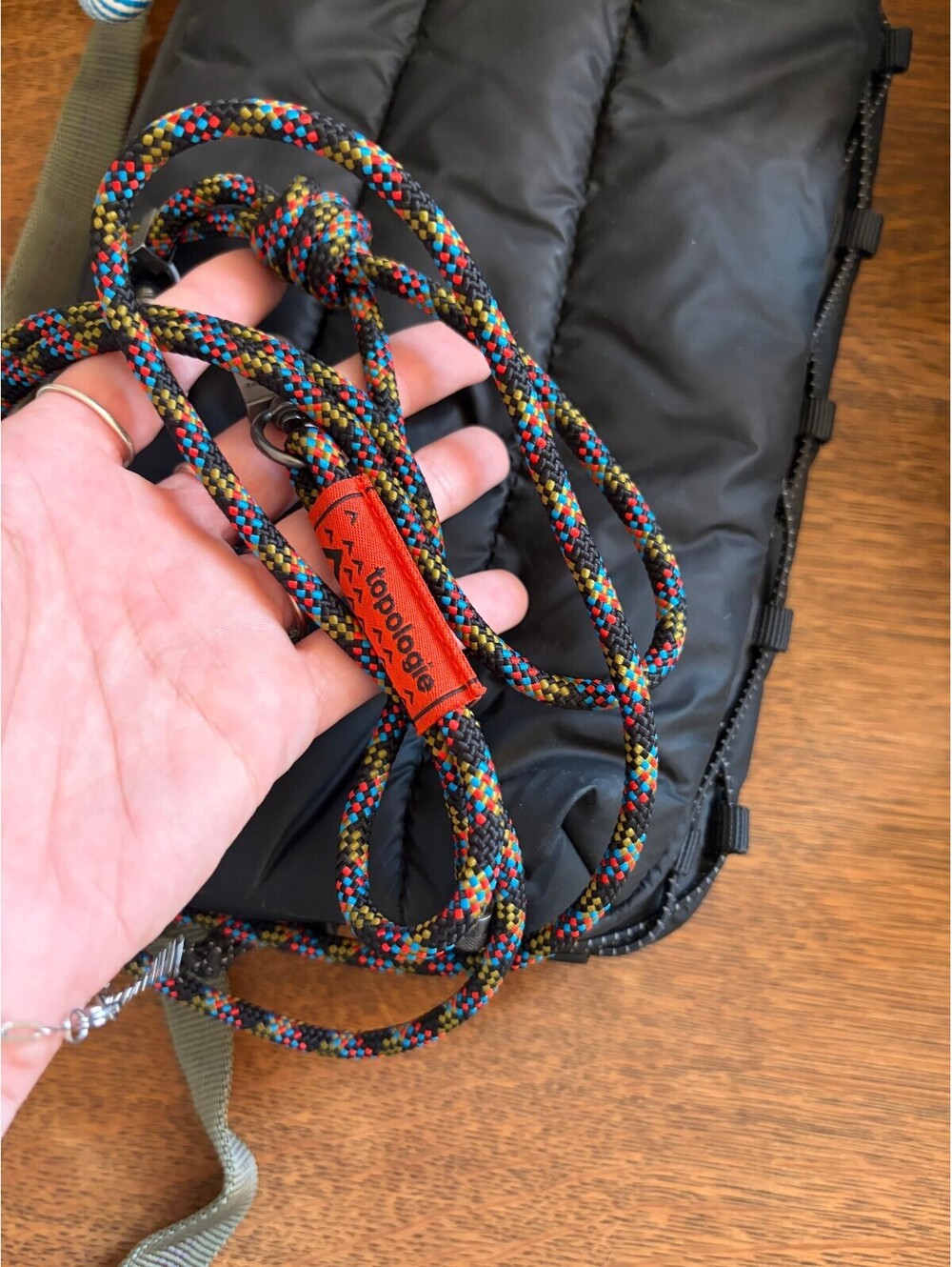 Topologie Bottle Sacoche Large Black Quilted Crossbody Bag - Picture 9 of 9